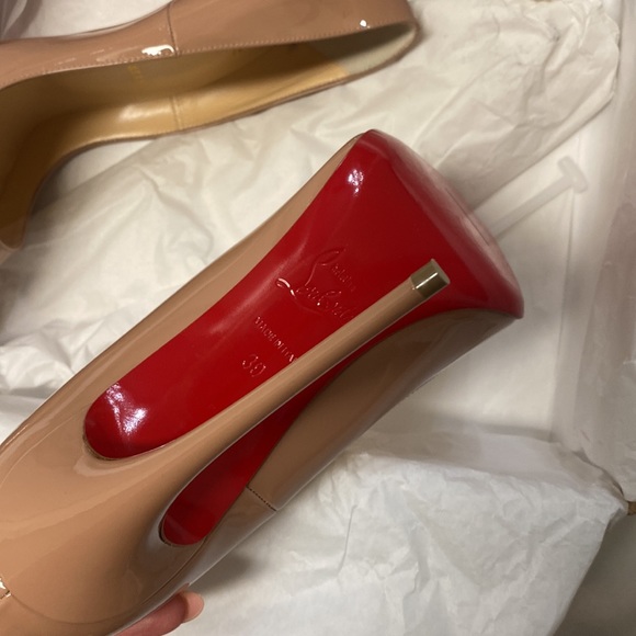 Louboutin So Kate Heels - BRAND NEW - Picture 6 of 9